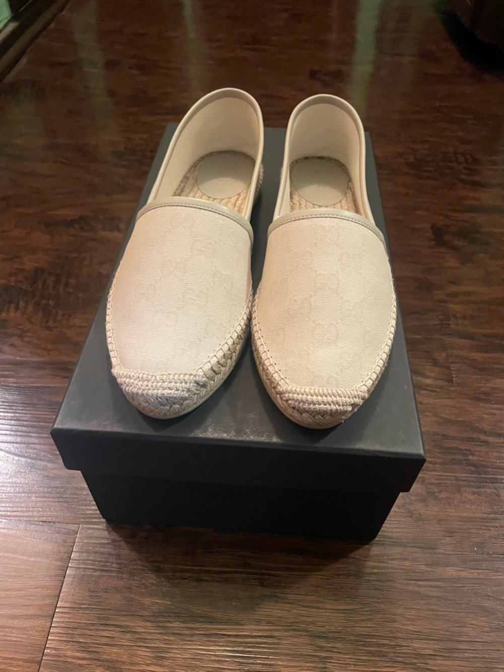 Gucci Cream Leather Insole with Natural Braided Rope